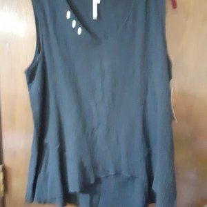 100% COTTON SLEEVLESSBLACK SLIPOVER BLOUSE